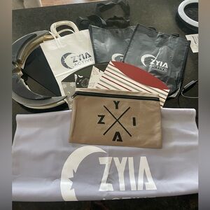 Zyia accessories - table cloth, gift bags and boxes, wooden moons